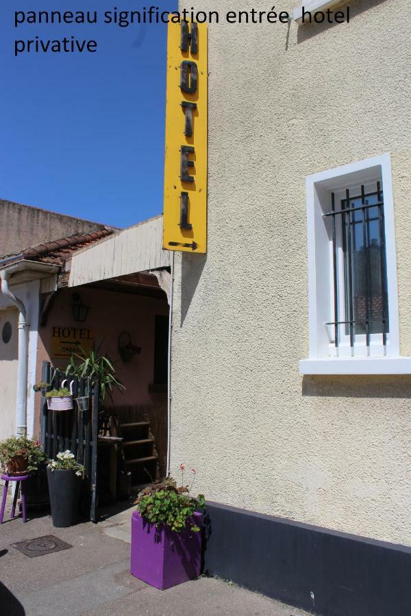 Hotel Le Dervois Montier-en-Der Esterno foto