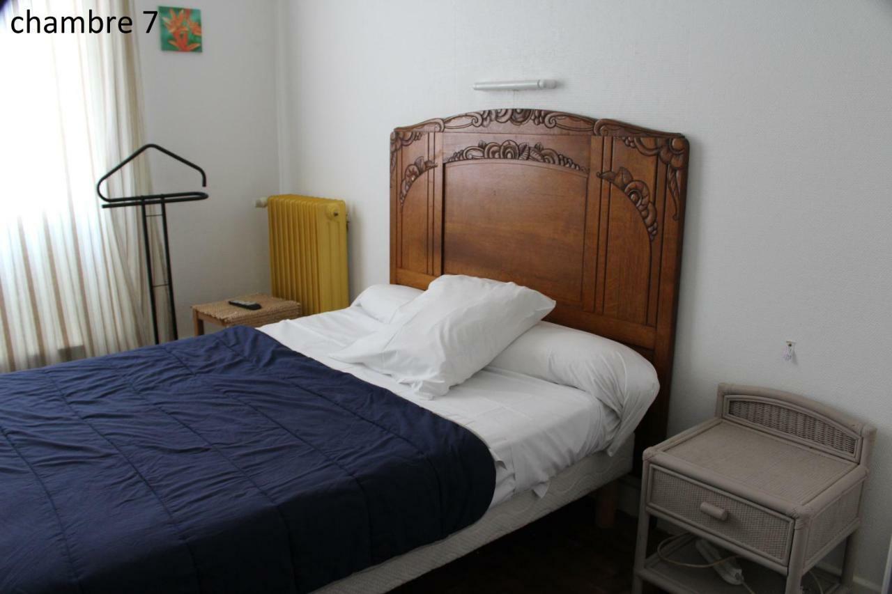 Hotel Le Dervois Montier-en-Der Esterno foto
